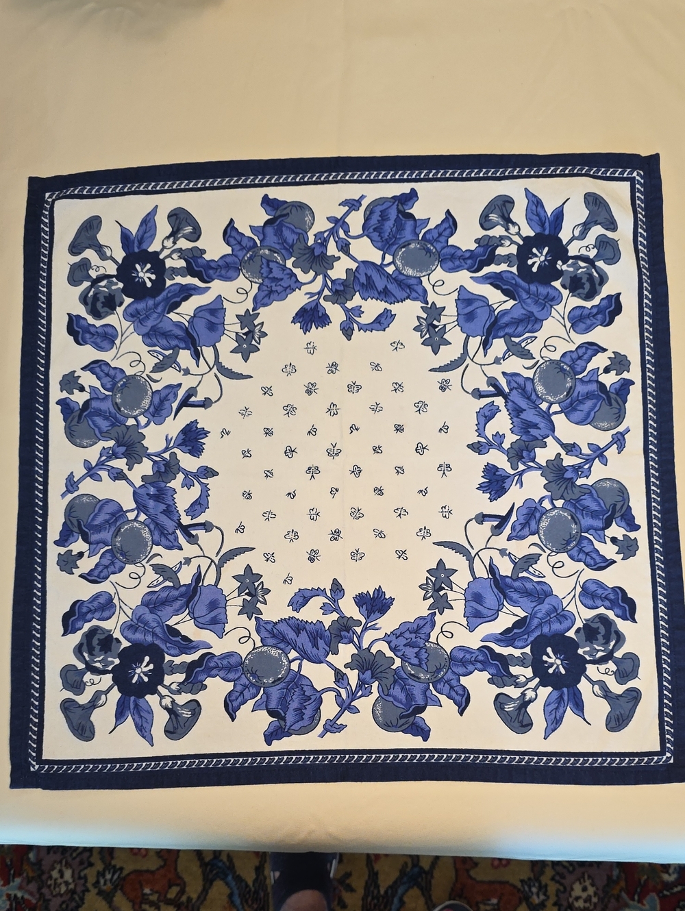 4 - 20x20 Williams Sonoma Cream and Blue Floral Napkins